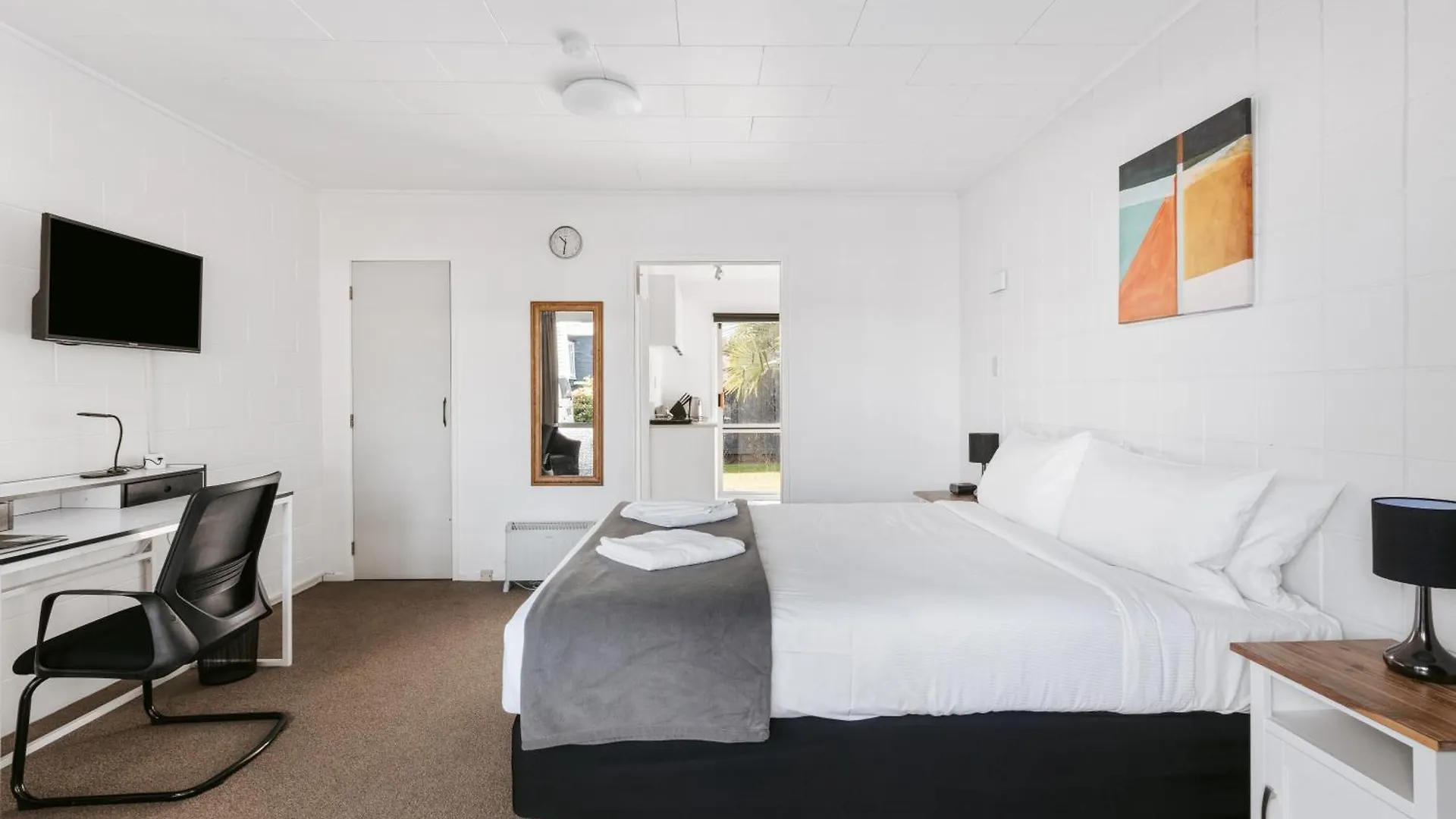 Roselands Motel Tauranga